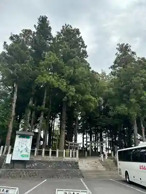 諏訪大社下社秋宮(長野県)