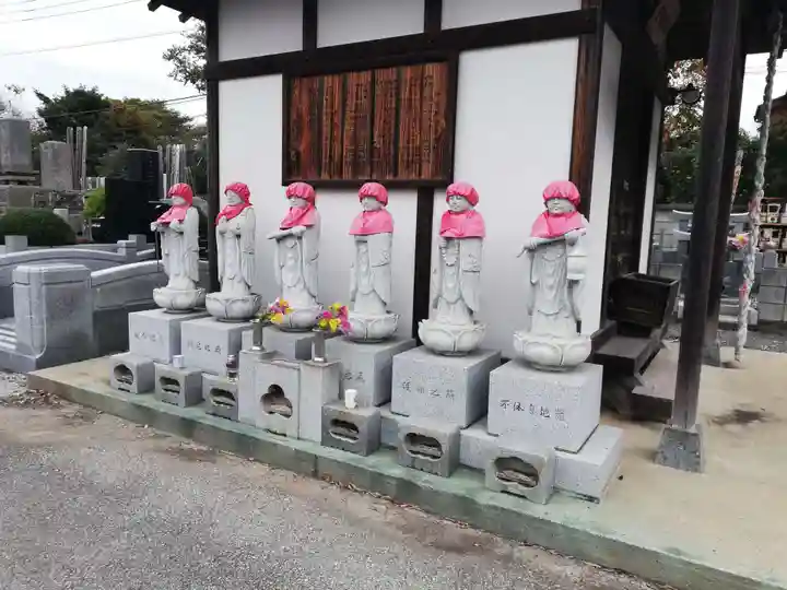 中峠弥陀堂(中峠阿弥陀堂)の地蔵