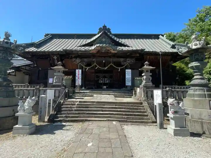 上野国一社八幡八幡宮の{uncategorized: "未分類", other: "その他", undefined: "問題あり", building: "その他建物", grave: "お墓", sacred_gate: "鳥居", guardian: "狛犬", statue: "像", buddha: "仏像", history: "歴史", nature: "自然", garden: "庭園", animal: "動物", pagoda: "塔", temizu: "手水舎", mountain_gate: "山門・神門", sanctuary: "本殿・本堂", subordinate: "末社・摂社", art: "芸術", scenery: "景色", jizo: "地蔵", ema: "絵馬", goshuin: "御朱印", omikuji: "おみくじ", items: "授与品その他", amulet: "お守り", goshuincho: "御朱印帳", eats: "食事", festival: "お祭り", votive_dance: "神楽", shichigosan: "七五三参", wedding: "結婚式", experience: "体験その他", initially: "初詣", around: "周辺", anti_infection: "感染症対策"}