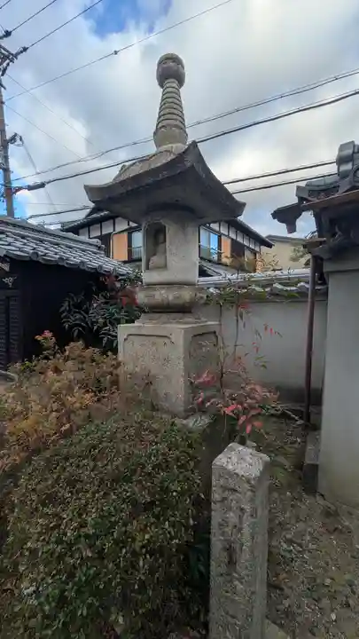 持明寺(滋賀県)
