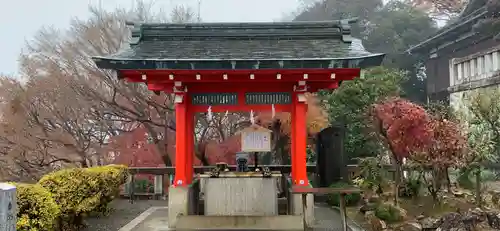 足利織姫神社の手水舎