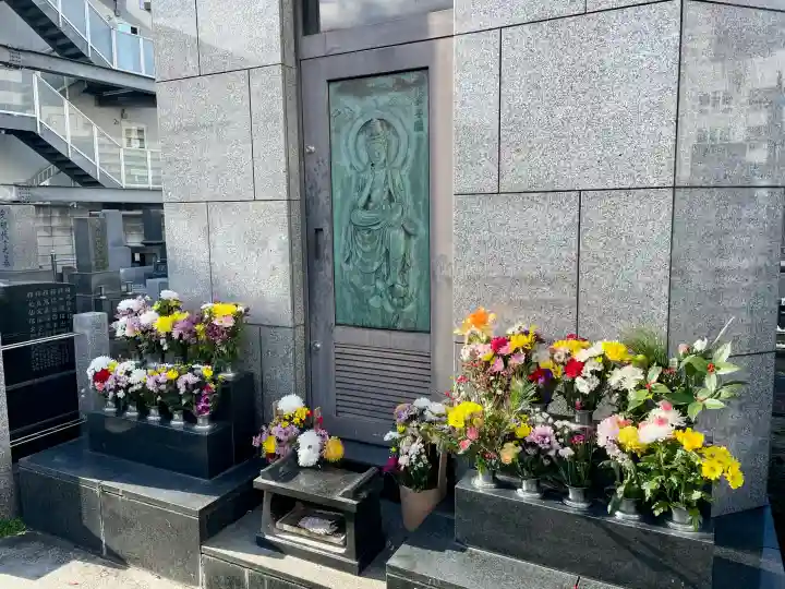 安楽寺の{uncategorized: "未分類", other: "その他", undefined: "問題あり", building: "その他建物", grave: "お墓", sacred_gate: "鳥居", guardian: "狛犬", statue: "像", buddha: "仏像", history: "歴史", nature: "自然", garden: "庭園", animal: "動物", pagoda: "塔", temizu: "手水舎", mountain_gate: "山門・神門", sanctuary: "本殿・本堂", subordinate: "末社・摂社", art: "芸術", scenery: "景色", jizo: "地蔵", ema: "絵馬", goshuin: "御朱印", omikuji: "おみくじ", items: "授与品その他", amulet: "お守り", goshuincho: "御朱印帳", eats: "食事", festival: "お祭り", votive_dance: "神楽", shichigosan: "七五三参", wedding: "結婚式", experience: "体験その他", initially: "初詣", around: "周辺", anti_infection: "感染症対策"}