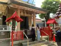 皆中稲荷神社の{uncategorized: "未分類", other: "その他", undefined: "問題あり", building: "その他建物", grave: "お墓", sacred_gate: "鳥居", guardian: "狛犬", statue: "像", buddha: "仏像", history: "歴史", nature: "自然", garden: "庭園", animal: "動物", pagoda: "塔", temizu: "手水舎", mountain_gate: "山門・神門", sanctuary: "本殿・本堂", subordinate: "末社・摂社", art: "芸術", scenery: "景色", jizo: "地蔵", ema: "絵馬", goshuin: "御朱印", omikuji: "おみくじ", items: "授与品その他", amulet: "お守り", goshuincho: "御朱印帳", eats: "食事", festival: "お祭り", votive_dance: "神楽", shichigosan: "七五三参", wedding: "結婚式", experience: "体験その他", initially: "初詣", around: "周辺", anti_infection: "感染症対策"}