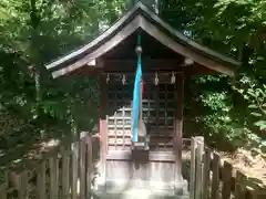 伊居太神社の末社