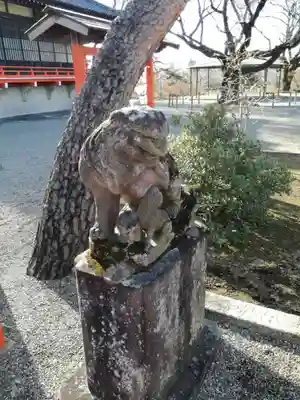 尾曳稲荷神社の狛犬