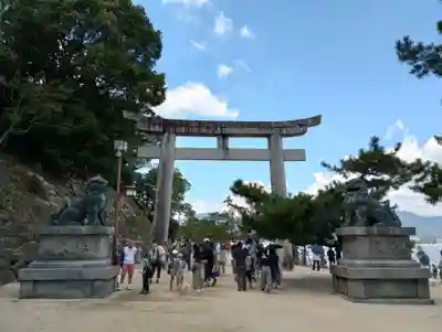 厳島神社(広島県)