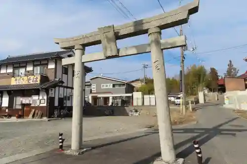 郡八幡神社の鳥居