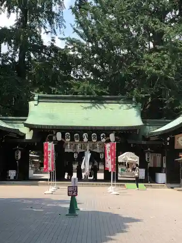 大宮八幡宮の山門・神門