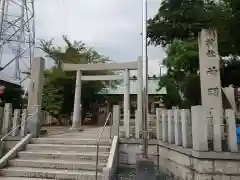 神明社の鳥居