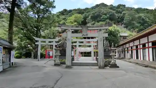 祐徳稲荷神社の鳥居