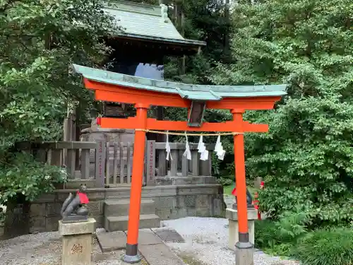 箭弓稲荷神社の鳥居