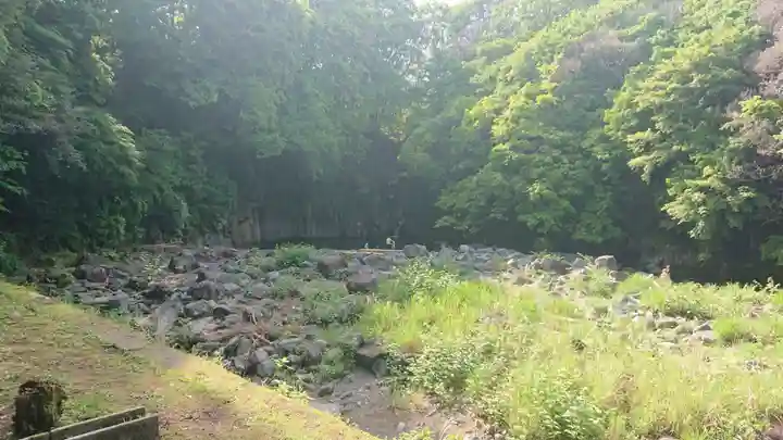 屏風岩祠(静岡県)