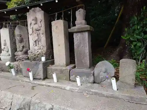 登渡神社の建物その他