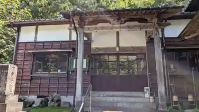 万照寺の本殿・本堂