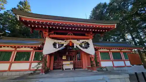 冨士御室浅間神社の本殿・本堂