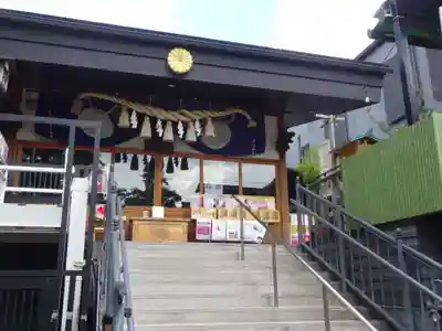 菊名神社の本殿・本堂