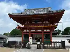 喜光寺の山門