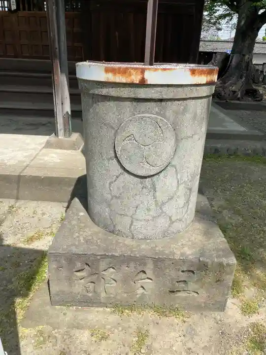 千形神社の{uncategorized: "未分類", other: "その他", undefined: "問題あり", building: "その他建物", grave: "お墓", sacred_gate: "鳥居", guardian: "狛犬", statue: "像", buddha: "仏像", history: "歴史", nature: "自然", garden: "庭園", animal: "動物", pagoda: "塔", temizu: "手水舎", mountain_gate: "山門・神門", sanctuary: "本殿・本堂", subordinate: "末社・摂社", art: "芸術", scenery: "景色", jizo: "地蔵", ema: "絵馬", goshuin: "御朱印", omikuji: "おみくじ", items: "授与品その他", amulet: "お守り", goshuincho: "御朱印帳", eats: "食事", festival: "お祭り", votive_dance: "神楽", shichigosan: "七五三参", wedding: "結婚式", experience: "体験その他", initially: "初詣", around: "周辺", anti_infection: "感染症対策"}