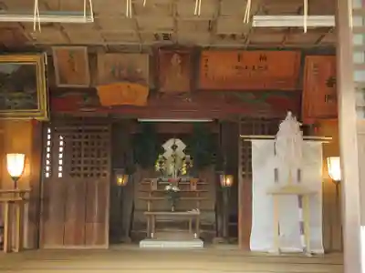 伏木香取神社の本殿・本堂