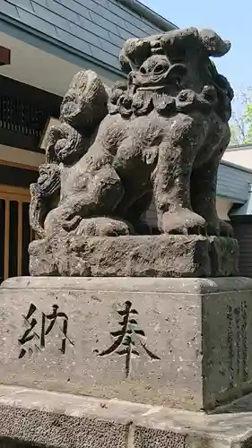 江南神社の狛犬