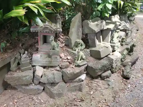 尾曳稲荷神社のその他建物