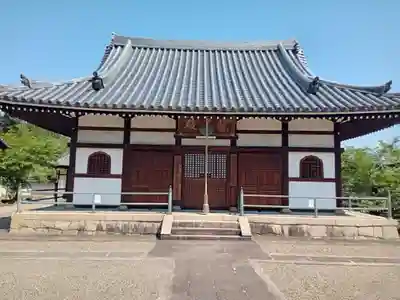 野中寺の本殿・本堂