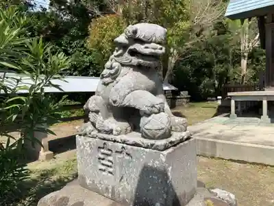 三嶋神社の狛犬