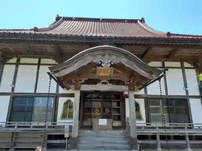 長徳寺の本殿・本堂