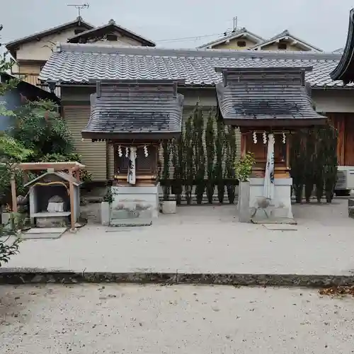 磯成神社の末社