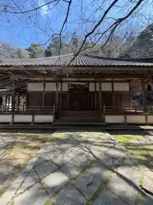 佛通寺の{uncategorized: "未分類", other: "その他", undefined: "問題あり", building: "その他建物", grave: "お墓", sacred_gate: "鳥居", guardian: "狛犬", statue: "像", buddha: "仏像", history: "歴史", nature: "自然", garden: "庭園", animal: "動物", pagoda: "塔", temizu: "手水舎", mountain_gate: "山門・神門", sanctuary: "本殿・本堂", subordinate: "末社・摂社", art: "芸術", scenery: "景色", jizo: "地蔵", ema: "絵馬", goshuin: "御朱印", omikuji: "おみくじ", items: "授与品その他", amulet: "お守り", goshuincho: "御朱印帳", eats: "食事", festival: "お祭り", votive_dance: "神楽", shichigosan: "七五三参", wedding: "結婚式", experience: "体験その他", initially: "初詣", around: "周辺", anti_infection: "感染症対策"}