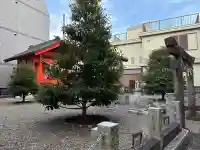 正一位原市場稲荷大明神の{uncategorized: "未分類", other: "その他", undefined: "問題あり", building: "その他建物", grave: "お墓", sacred_gate: "鳥居", guardian: "狛犬", statue: "像", buddha: "仏像", history: "歴史", nature: "自然", garden: "庭園", animal: "動物", pagoda: "塔", temizu: "手水舎", mountain_gate: "山門・神門", sanctuary: "本殿・本堂", subordinate: "末社・摂社", art: "芸術", scenery: "景色", jizo: "地蔵", ema: "絵馬", goshuin: "御朱印", omikuji: "おみくじ", items: "授与品その他", amulet: "お守り", goshuincho: "御朱印帳", eats: "食事", festival: "お祭り", votive_dance: "神楽", shichigosan: "七五三参", wedding: "結婚式", experience: "体験その他", initially: "初詣", around: "周辺", anti_infection: "感染症対策"}