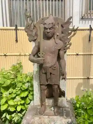 寶藏寺(成田不動尊) (栃木県)