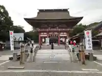 津島神社の山門・神門