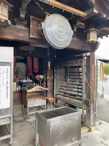 瀧不動尊の本殿・本堂