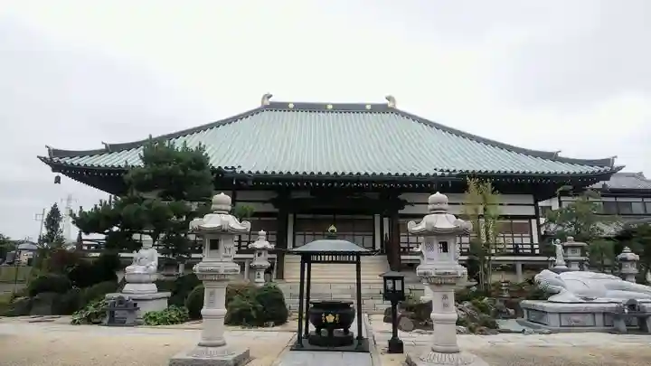 林光寺の本殿・本堂