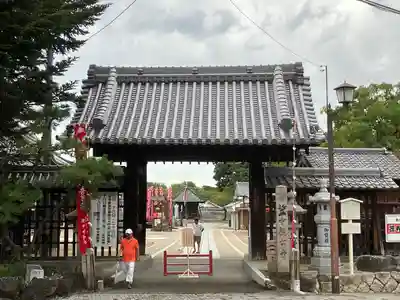 笠覆寺 (笠寺観音)の山門・神門