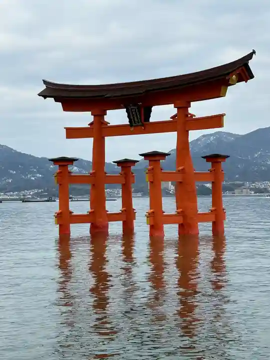厳島神社(広島県)