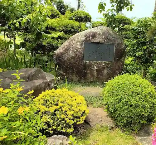 千勝神社の建物その他