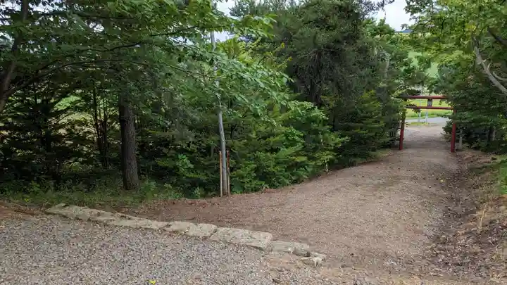 瑠辺蘂神社の庭園