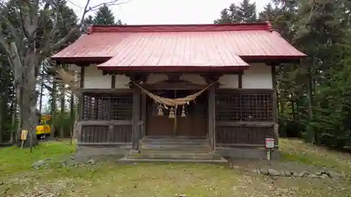 稲荷神社の本殿