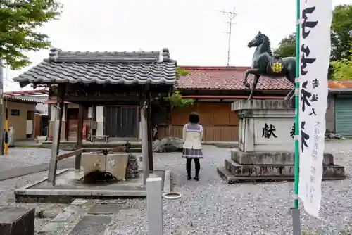 子安神社の手水舎