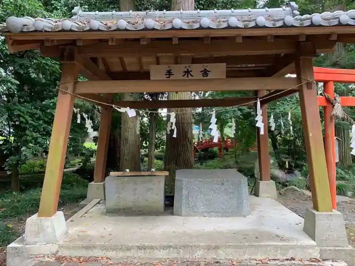 大神神社の手水舎