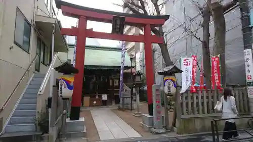 三河稲荷神社の鳥居