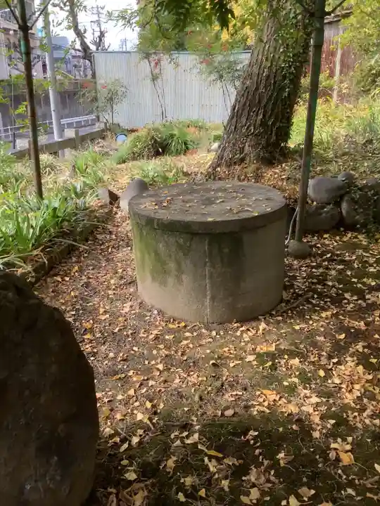 闇之森八幡社のその他建物