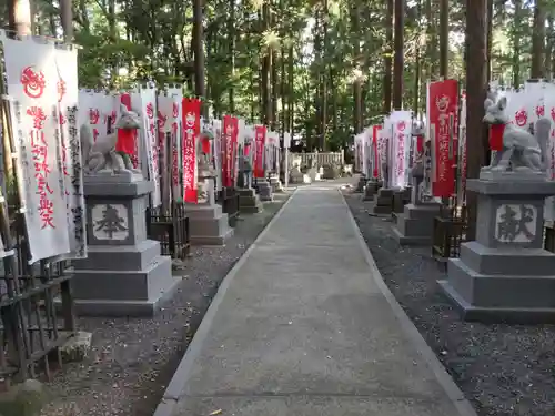 豊川閣　妙厳寺の狛犬