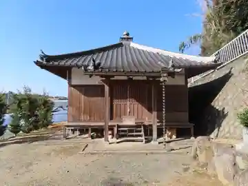 極楽寺の本殿・本堂
