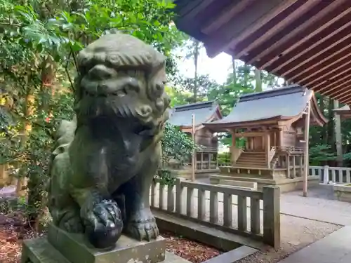 彌彦神社の狛犬