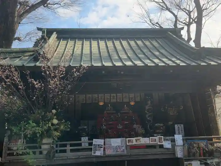 戸越八幡神社の{uncategorized: "未分類", other: "その他", undefined: "問題あり", building: "その他建物", grave: "お墓", sacred_gate: "鳥居", guardian: "狛犬", statue: "像", buddha: "仏像", history: "歴史", nature: "自然", garden: "庭園", animal: "動物", pagoda: "塔", temizu: "手水舎", mountain_gate: "山門・神門", sanctuary: "本殿・本堂", subordinate: "末社・摂社", art: "芸術", scenery: "景色", jizo: "地蔵", ema: "絵馬", goshuin: "御朱印", omikuji: "おみくじ", items: "授与品その他", amulet: "お守り", goshuincho: "御朱印帳", eats: "食事", festival: "お祭り", votive_dance: "神楽", shichigosan: "七五三参", wedding: "結婚式", experience: "体験その他", initially: "初詣", around: "周辺", anti_infection: "感染症対策"}