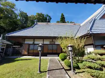 観世寺の本殿・本堂