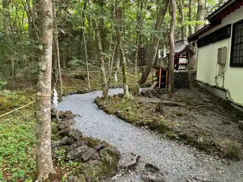新屋山神社(山梨県)